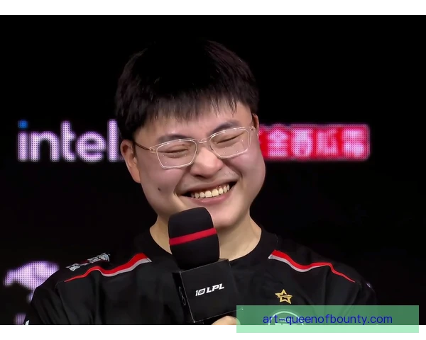 简自豪状态周期规律：低谷回升牵动粉丝期待